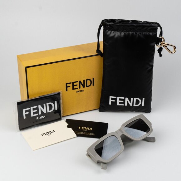 Fendi DIAGONAL Women Sunglasses Rectangle Grey FE40131I 20C NEW AUTHENTIC - Picture 9 of 11